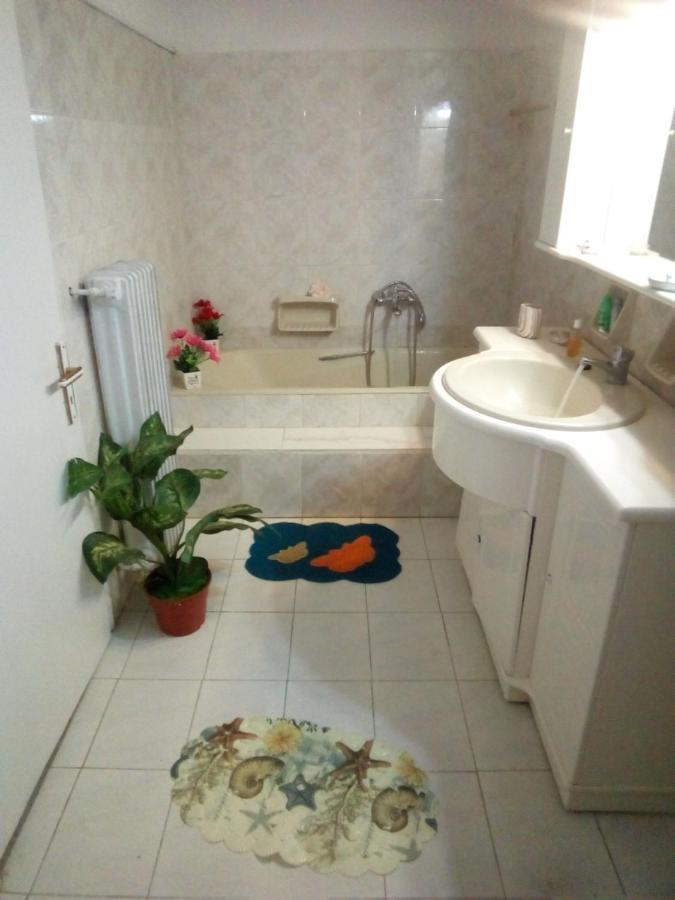 Villa Angela, Traditional Villa In The Village Agios Ioannis Peristeron  Exterior photo